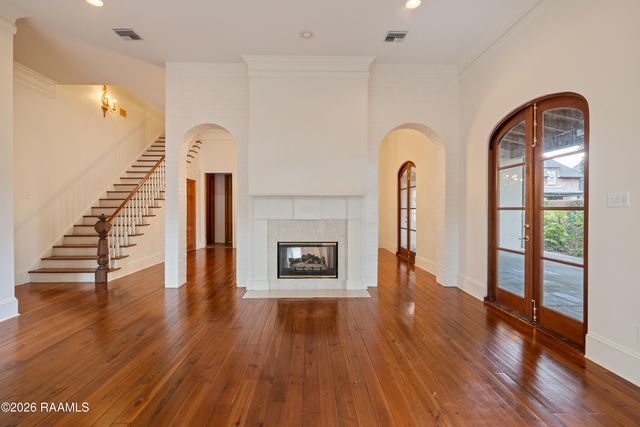 106 Kings Walk, Lafayette, LA 70503