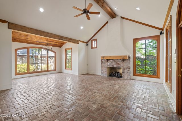 106 Kings Walk, Lafayette, LA 70503