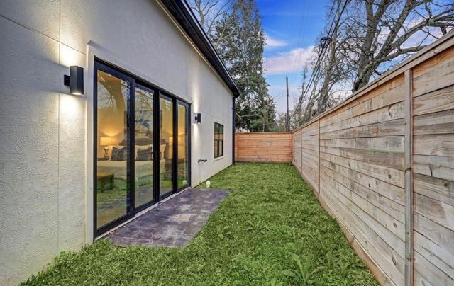 1709 Reverse Street, Houston, TX 77055