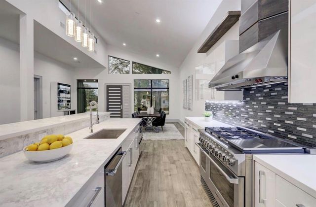 1709 Reverse Street, Houston, TX 77055