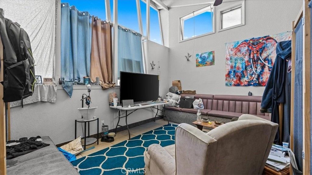 Image 20 of property listing at 2681 Valencia Avenue, San Bernardino, CA 92404