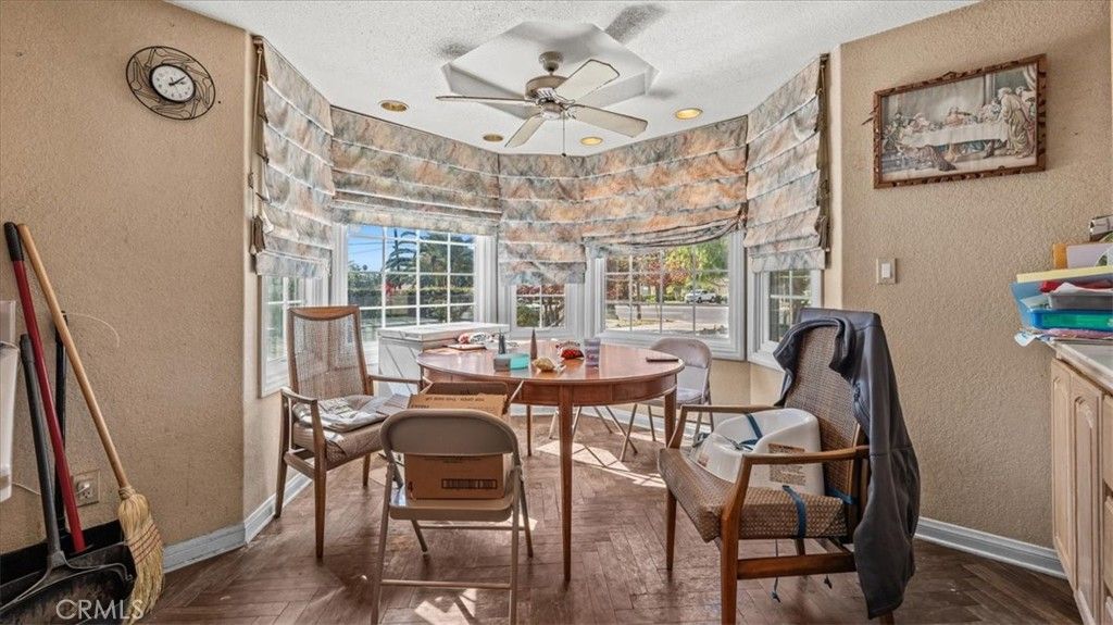 Image 7 of property listing at 2681 Valencia Avenue, San Bernardino, CA 92404