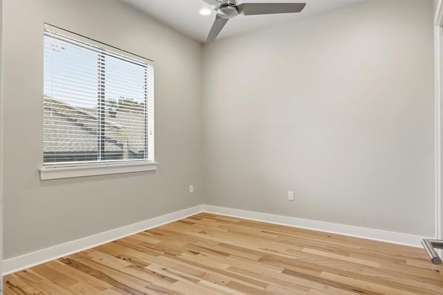 2314 Enfield RD 203, Austin, TX 78703