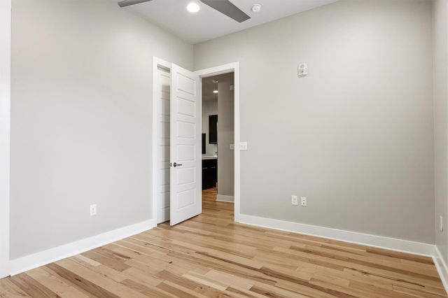 2314 Enfield RD 203, Austin, TX 78703