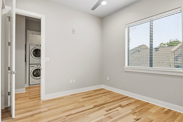 2314 Enfield RD 203, Austin, TX 78703