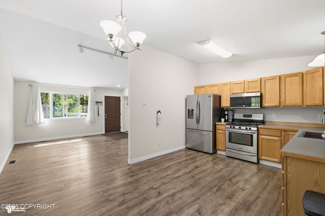 631 W Gail Drive, Wasilla, AK 99654