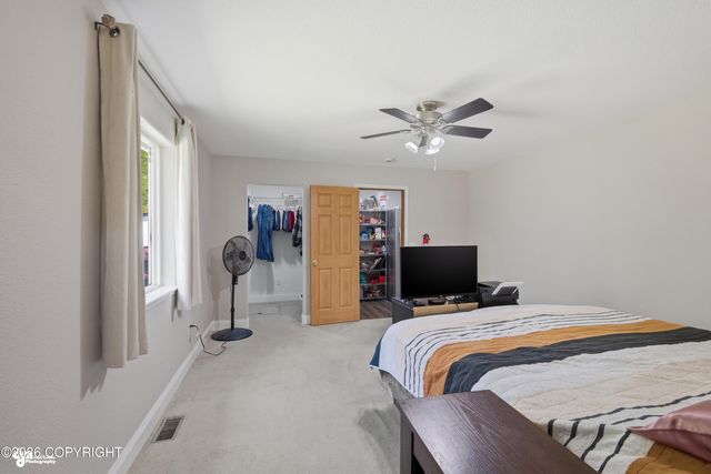631 W Gail Drive, Wasilla, AK 99654
