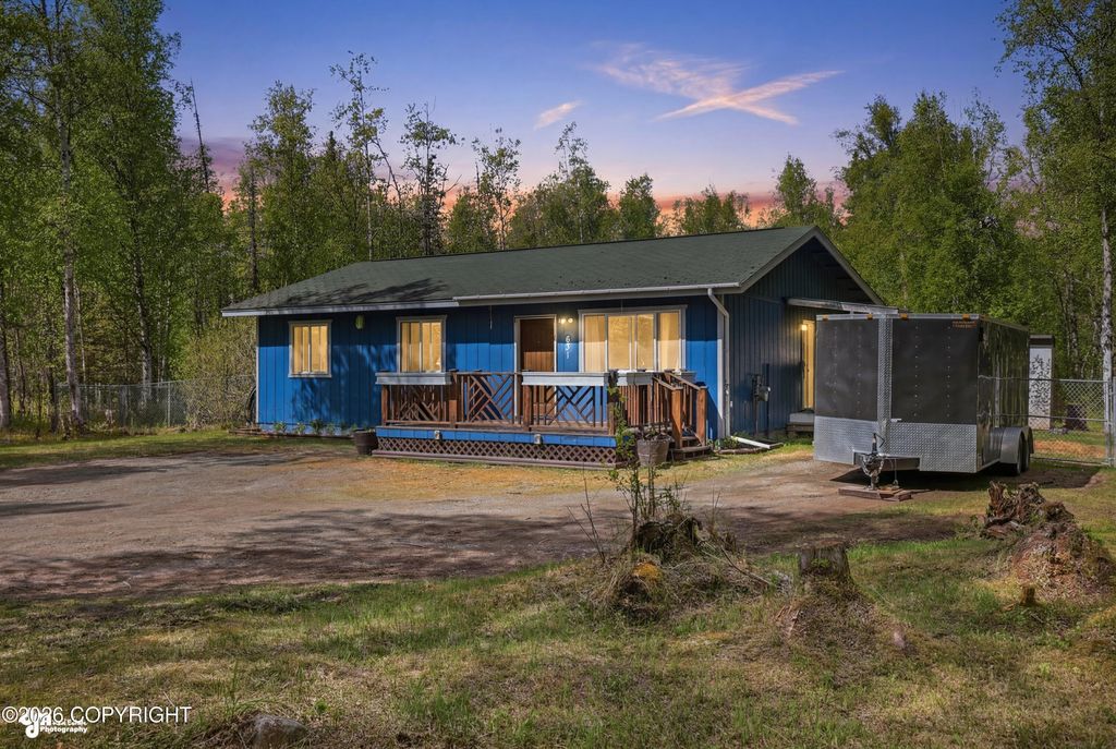 631 W Gail Drive, Wasilla, AK 99654