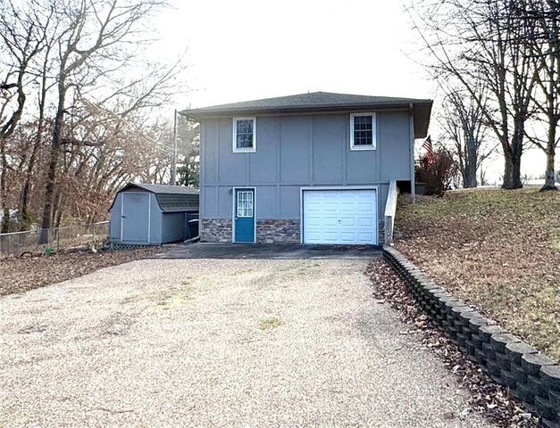 100 Elm Street, Windsor, MO 65360