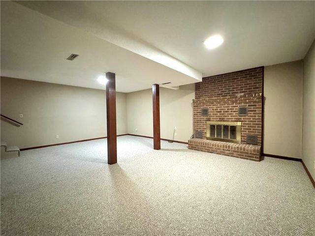 100 Elm Street, Windsor, MO 65360