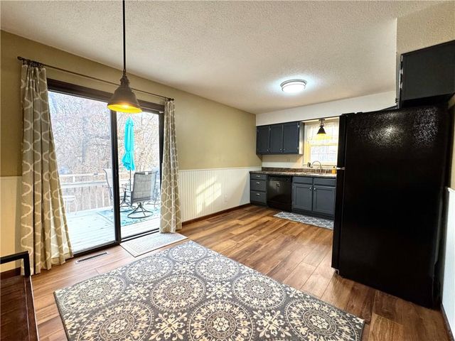 100 Elm Street, Windsor, MO 65360