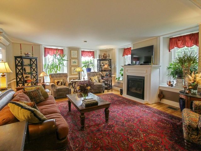 383 St. Albans Road, Swanton, VT 05488
