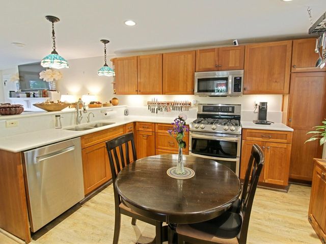 383 St. Albans Road, Swanton, VT 05488