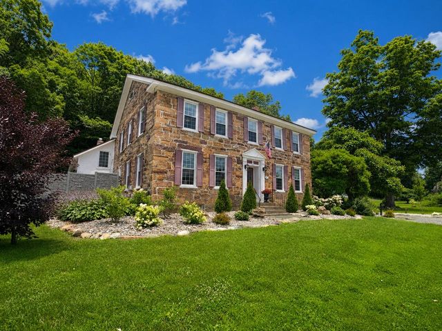 383 St. Albans Road, Swanton, VT 05488
