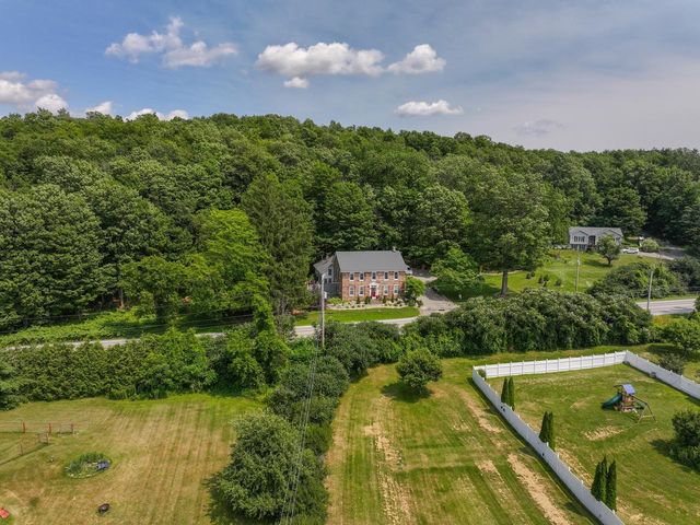 383 St. Albans Road, Swanton, VT 05488