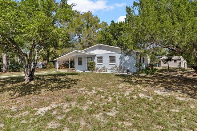 501 POINSETTIA AVENUE, Fruitland Park, FL 34731