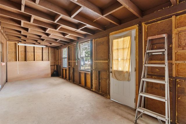 501 POINSETTIA AVENUE, Fruitland Park, FL 34731