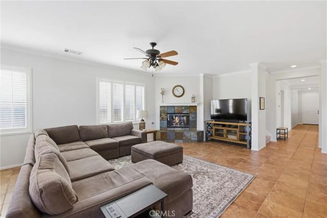 23634 Saratoga Springs, Murrieta, CA 92562