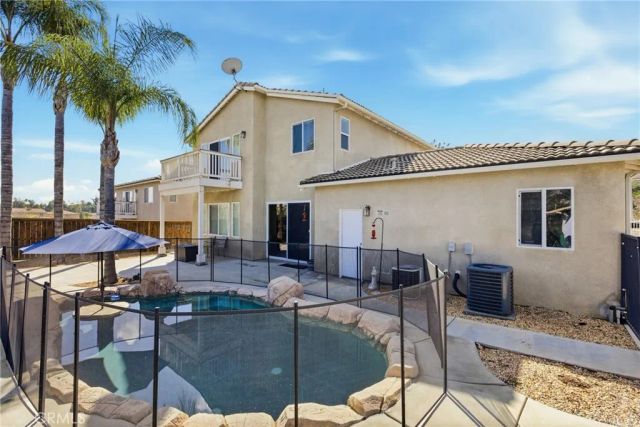 23634 Saratoga Springs, Murrieta, CA 92562