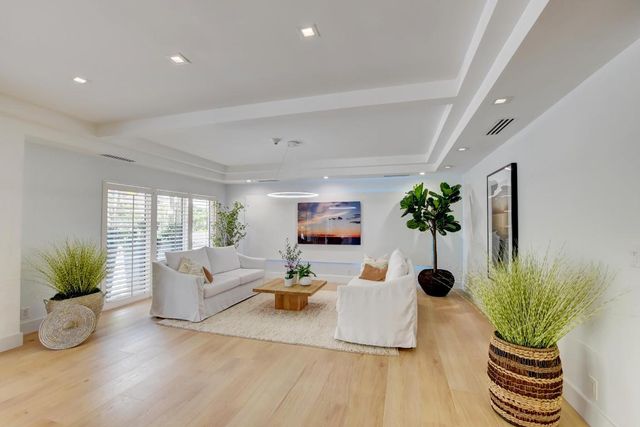 2066 N Ocean Boulevard 2nw, Boca Raton, FL 33431