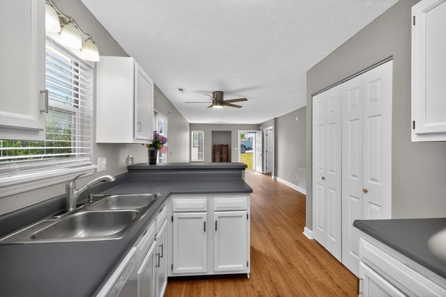 1011 Parkside Drive, Georgetown, KY 40324