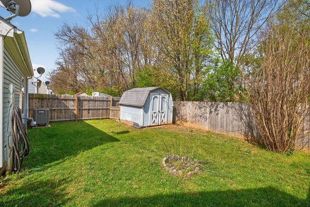 1011 Parkside Drive, Georgetown, KY 40324