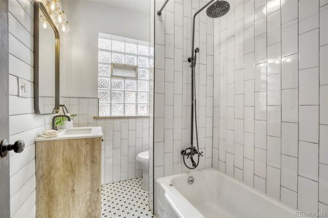 2950 W 39th Avenue, Denver, CO 80211