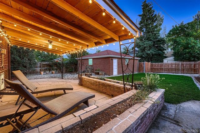 2950 W 39th Avenue, Denver, CO 80211