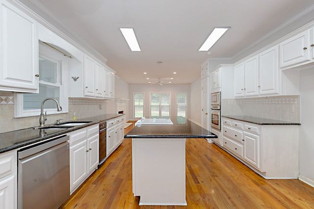 229 Lee Road 0613, Smiths Station, AL 36877