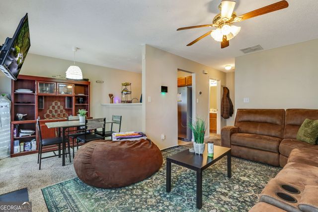 6964 Gallant Circle SE 24, Mableton, GA 30126