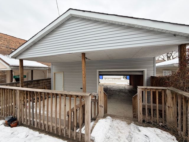 3206 S Lowe Avenue, Chicago, IL 60616