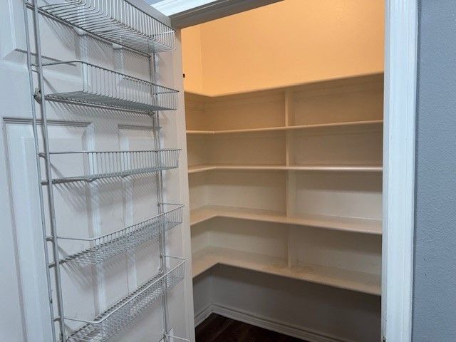 105 Cobblestone Drive W, Red Oak, TX 75154