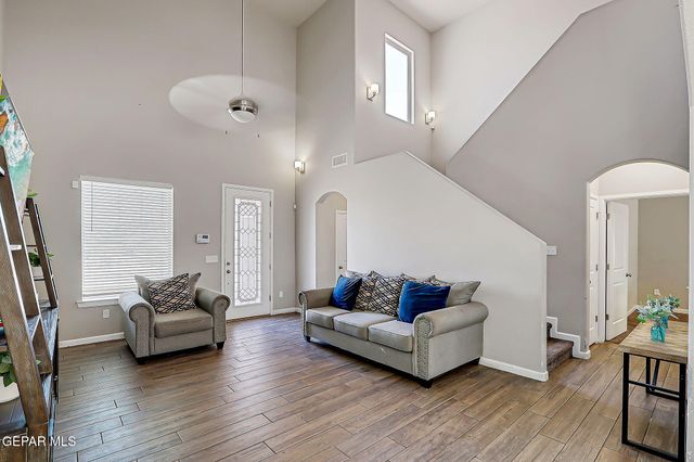 6056 Cinnamon Park Street, Santa Teresa, NM 88008