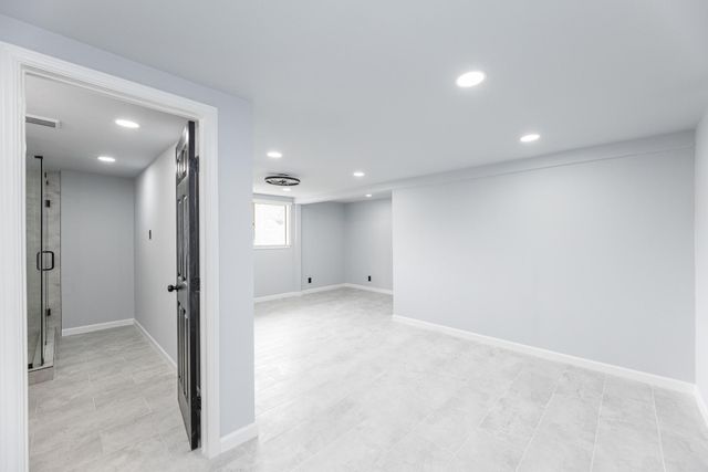 1109 E Columbia Lane, Deer Park, TX 77536