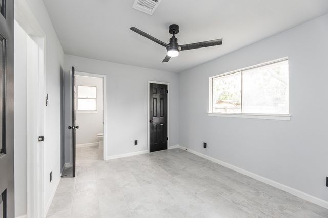 1109 E Columbia Lane, Deer Park, TX 77536