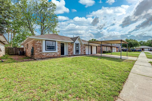 1109 E Columbia Lane, Deer Park, TX 77536