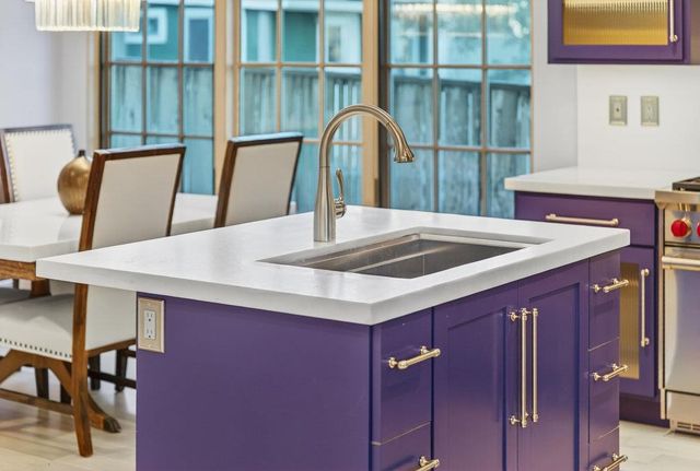 421 Eardley Avenue, Pacific Grove, CA 93950