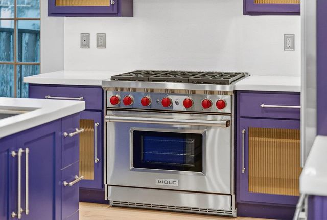 421 Eardley Avenue, Pacific Grove, CA 93950