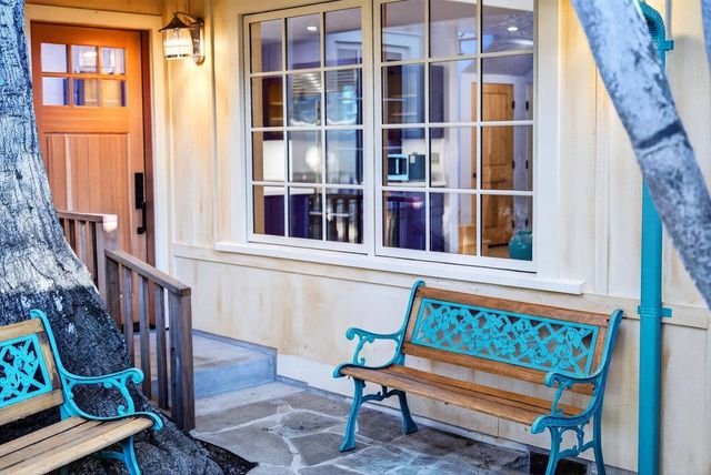 421 Eardley Avenue, Pacific Grove, CA 93950