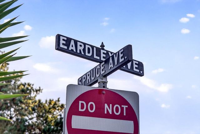 421 Eardley Avenue, Pacific Grove, CA 93950