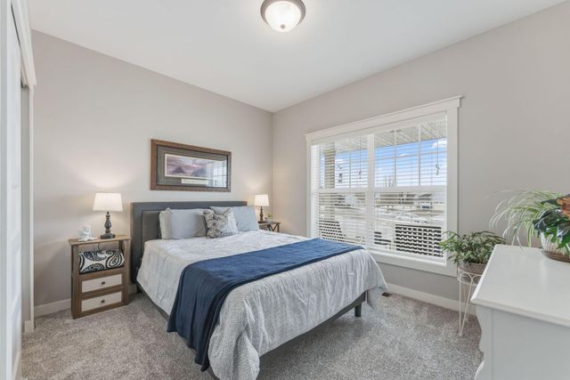 21255 Naples Street NW, Elk River, MN 55330