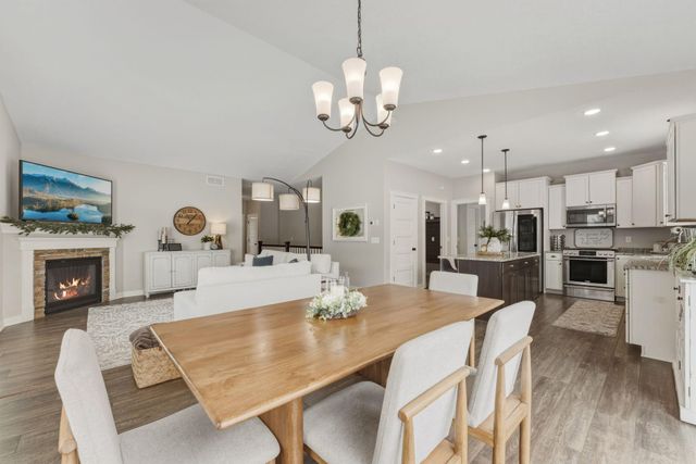 21255 Naples Street NW, Elk River, MN 55330