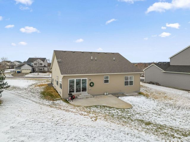 21255 Naples Street NW, Elk River, MN 55330