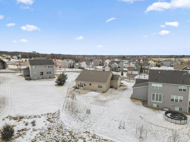 21255 Naples Street NW, Elk River, MN 55330