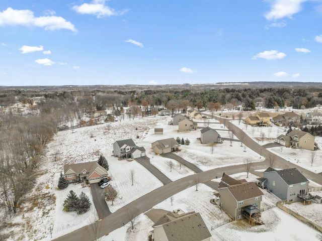 21255 Naples Street NW, Elk River, MN 55330