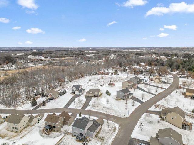 21255 Naples Street NW, Elk River, MN 55330
