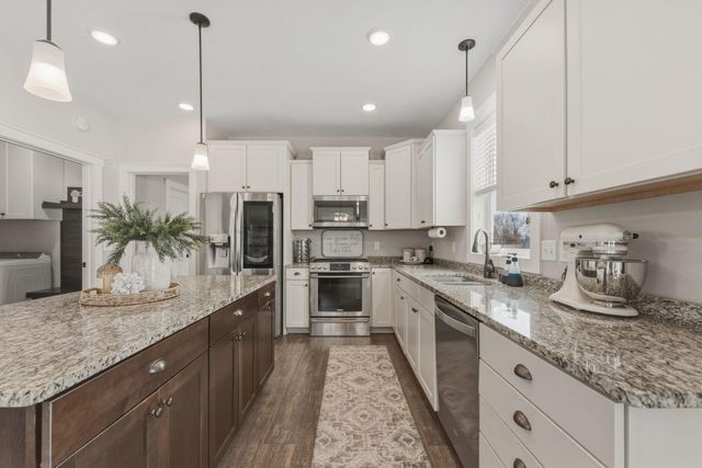 21255 Naples Street NW, Elk River, MN 55330