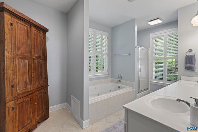 251 PELHAM DR, Keswick, VA 22947
