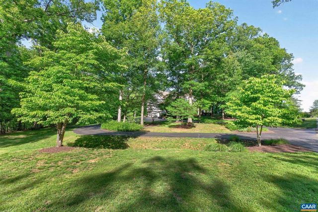 251 PELHAM DR, Keswick, VA 22947