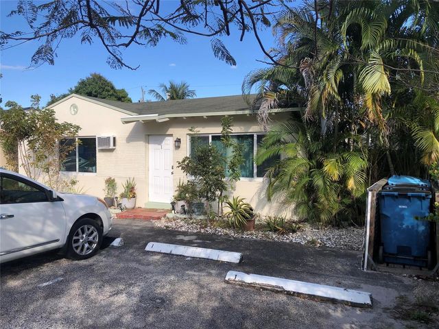 812 NE 15 Avenue, Fort Lauderdale, FL 33304